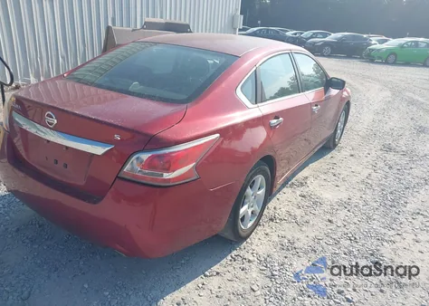 2015 Nissan Altima 2.5/2.5 S/2.5 Sl/2.5 Sv из США, поврежденный, VIN 1N4AL3AP0FC297227